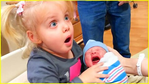 Legendary Moments When Kids Meet Newborn Babies - Funny Baby Siblings