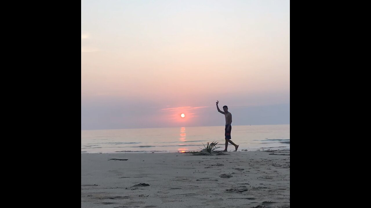 Sunset Beach Timelapse in Myanmar