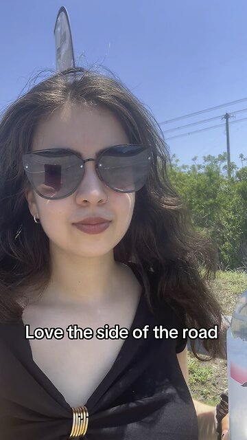 #sideoftheroad #hehe #hi