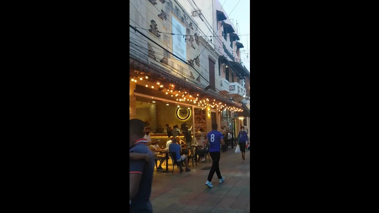 Calle El Conde in Colonial Zone, Santo Domingo, Dominican Republic