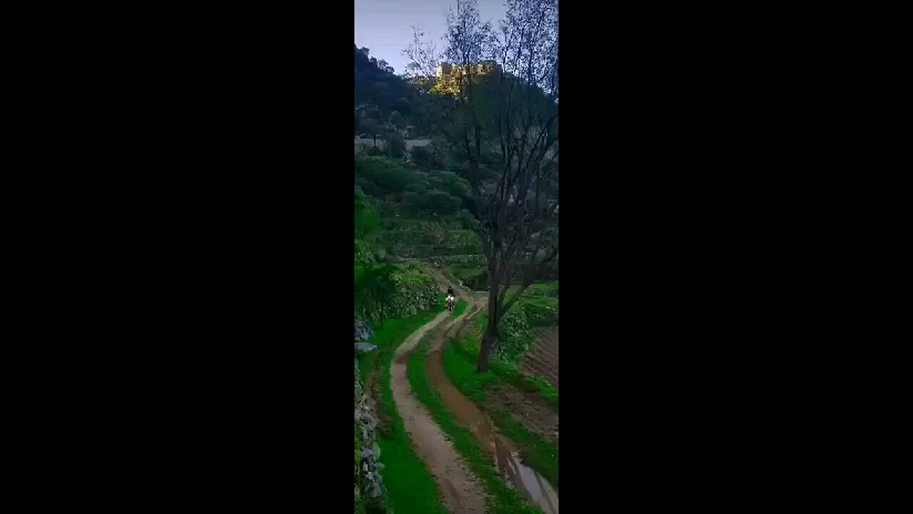 This Yemen, with its beauty and stunning nature, is an enjoyable sight, my friends