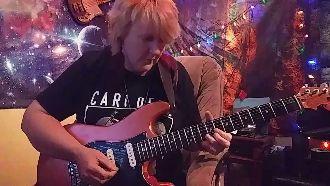 Cari Dell- Female lead guitarist jamming June 29, 2021 Jam in C version 2