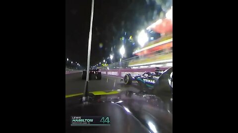 Batida a bordo com Hamilton😕Russell #Shorts #lewishamilton #georgerussell #f12023