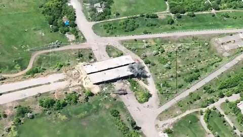 Fresh footage of the battles near Avdiivka, taken from a copter The Fifteen is working