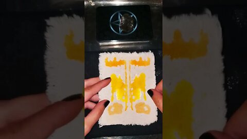 INKspiration 🍋 See what YOU feel #solarplexus #scrying #shorts