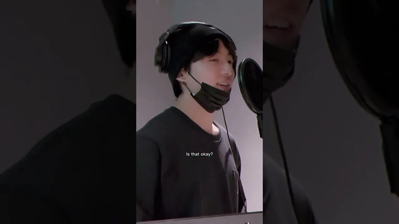 He is sooo cuteðŸ˜ðŸ˜, my poor heart just can't take any more 🥺ðŸ˜ðŸ˜