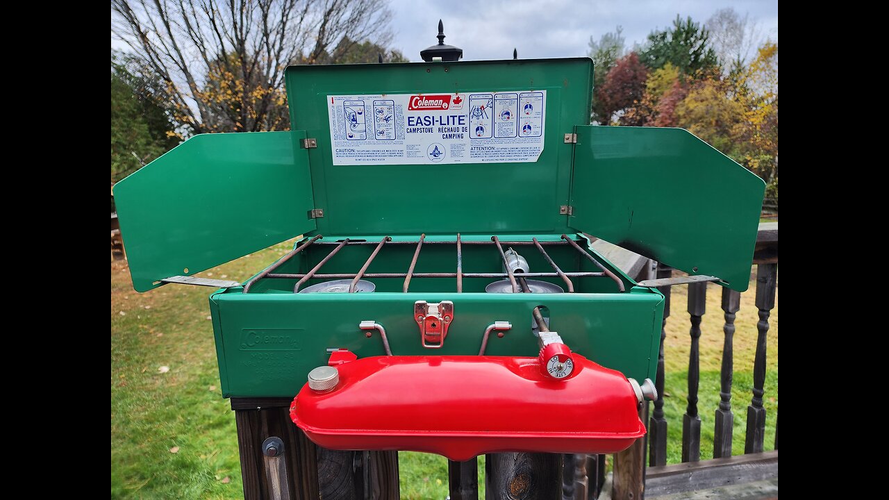 Coleman Two Burner Stoves. A quick look, white gas and propane. Let’s light up a 431.