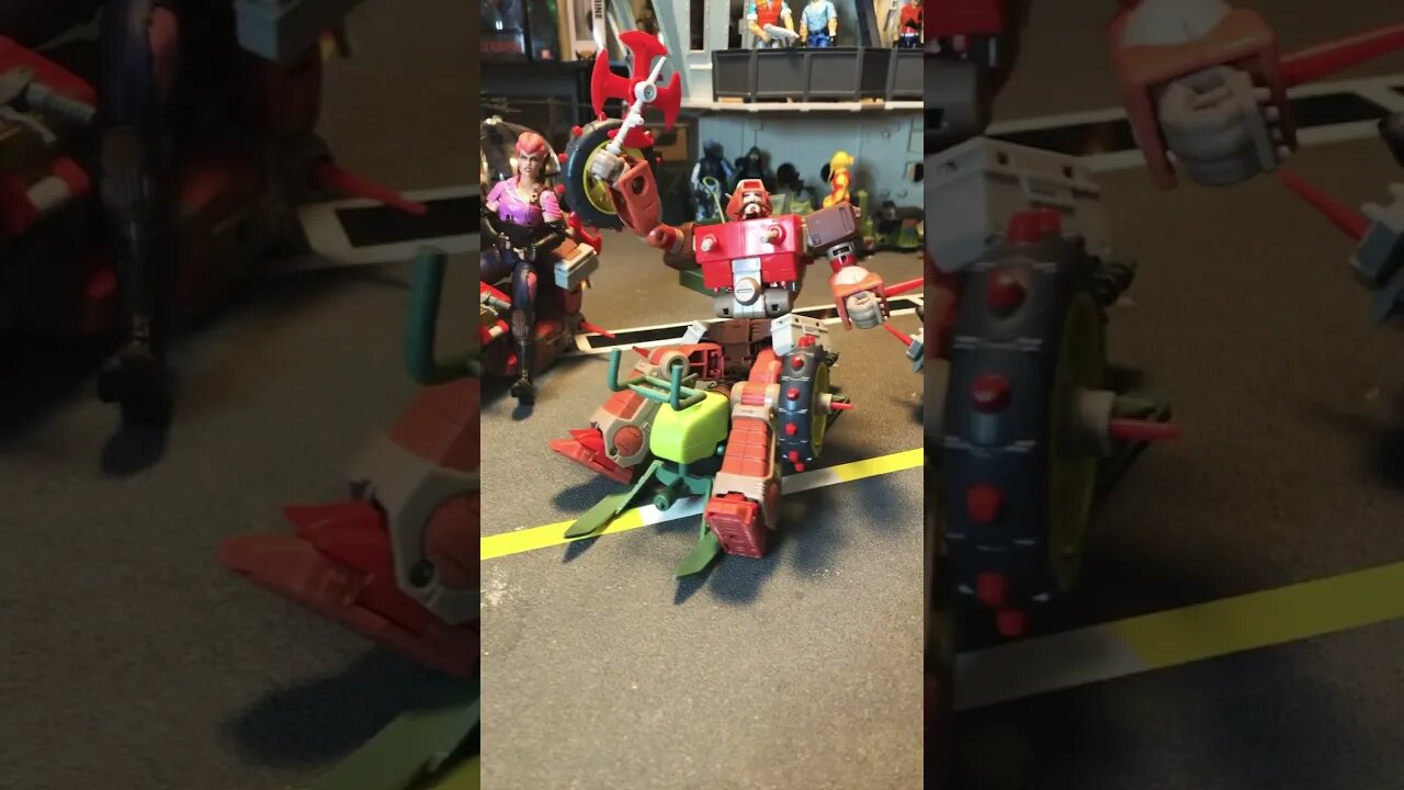Junkions and Dreadnoks!