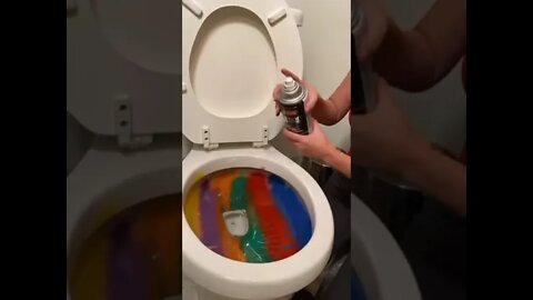 The colors changed when she flushed it!…
