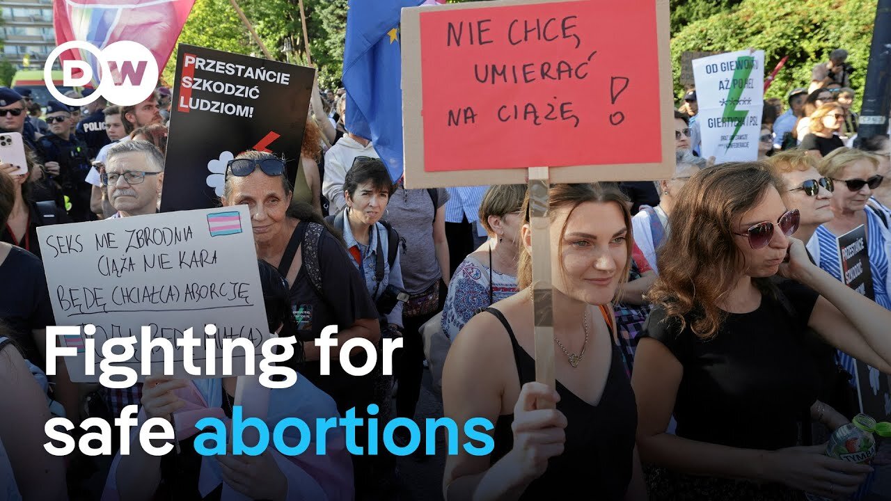 Poland's abortion activists fight on after decriminalization is defeated | Focus on Europe| RN ✅