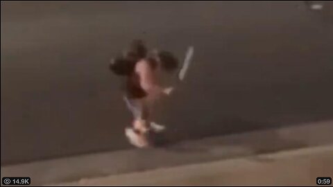 MAN CHASING PEOPLE AROUND WITH A MACHETE GETS RUN DOWN AND BEAT DOWN.💥🚗💪🏻💥💥💥