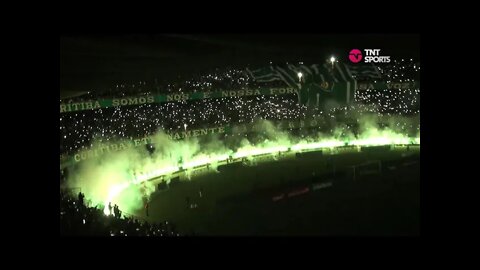 A FESTA QUE A TORCIDA DO COXA FEZ É PRA TE ARREPIAR