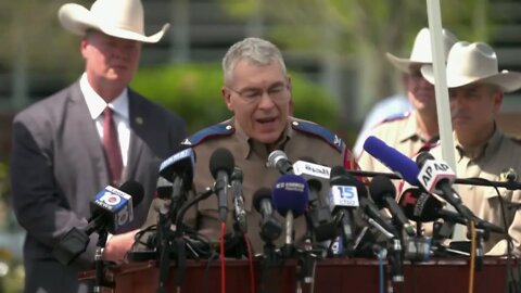 Shockingly incompetent Texas police admits not breaking into class was wrong decision