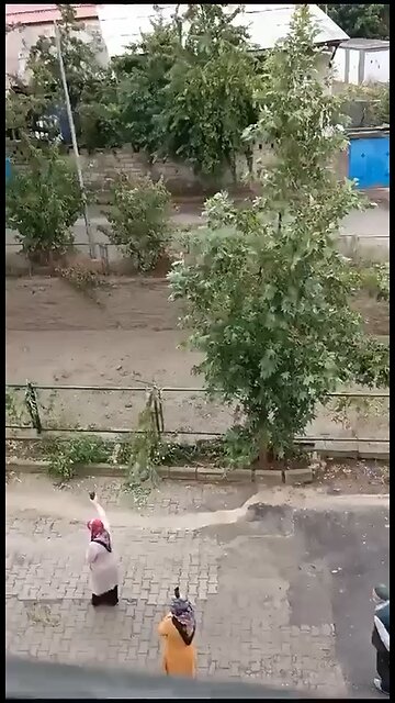 Mudflow covered the Turkish city of Erzincan