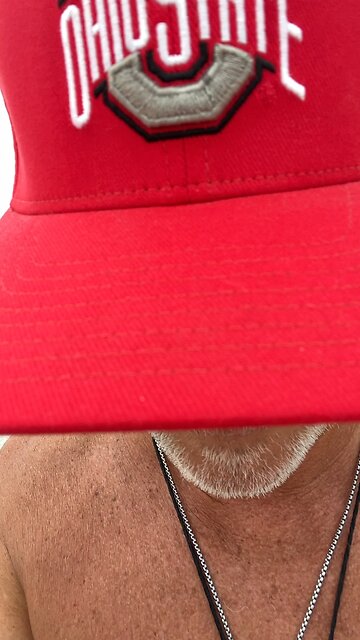 Send kindness, gratitude and love out to the world! #promptings #sendoutcards #islandvibe