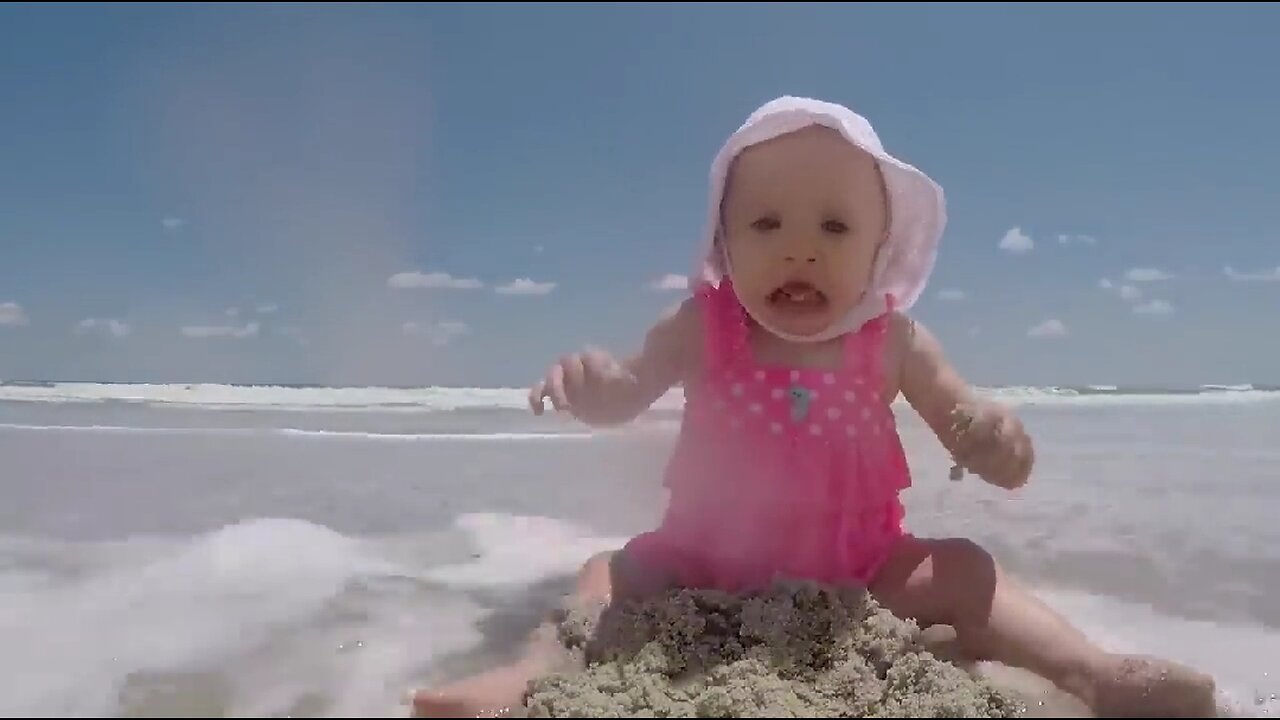 Babies Playing Water In The Pool 😱😍😘😁 #cute #babies