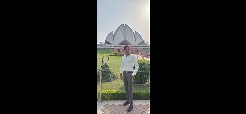 Lotus Temple traveling moment