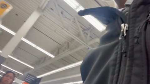 Mans had the wrong shopping cart