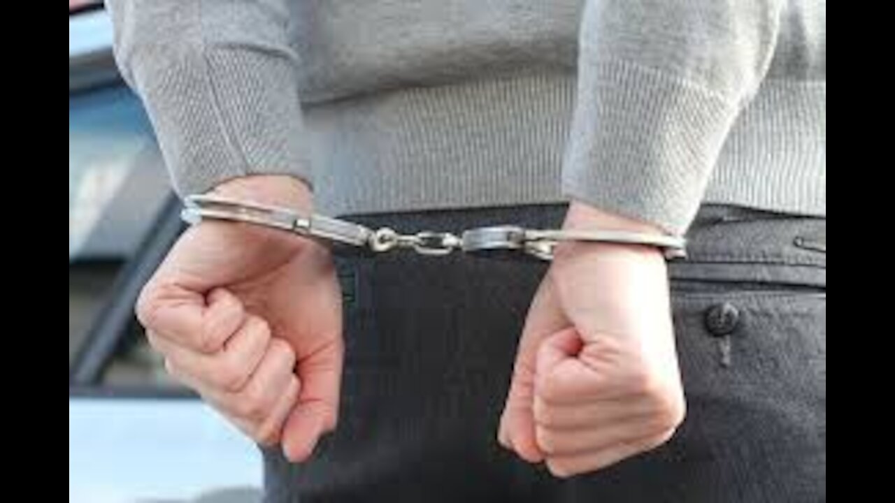 Ask reddit: when was a time your teacher was arrested