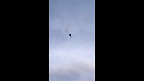 Su-57 ￼ somersaults ￼and acrobatics