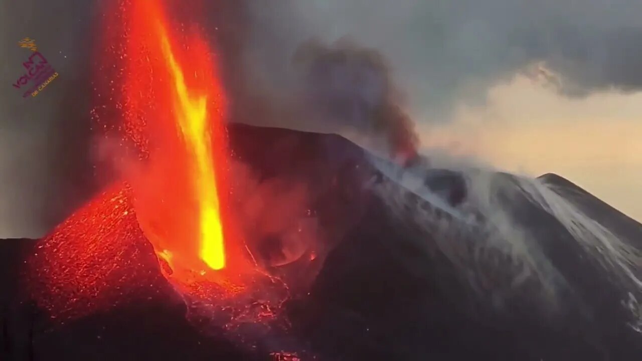 Cumbre Vieja Strong Strombolian Activity