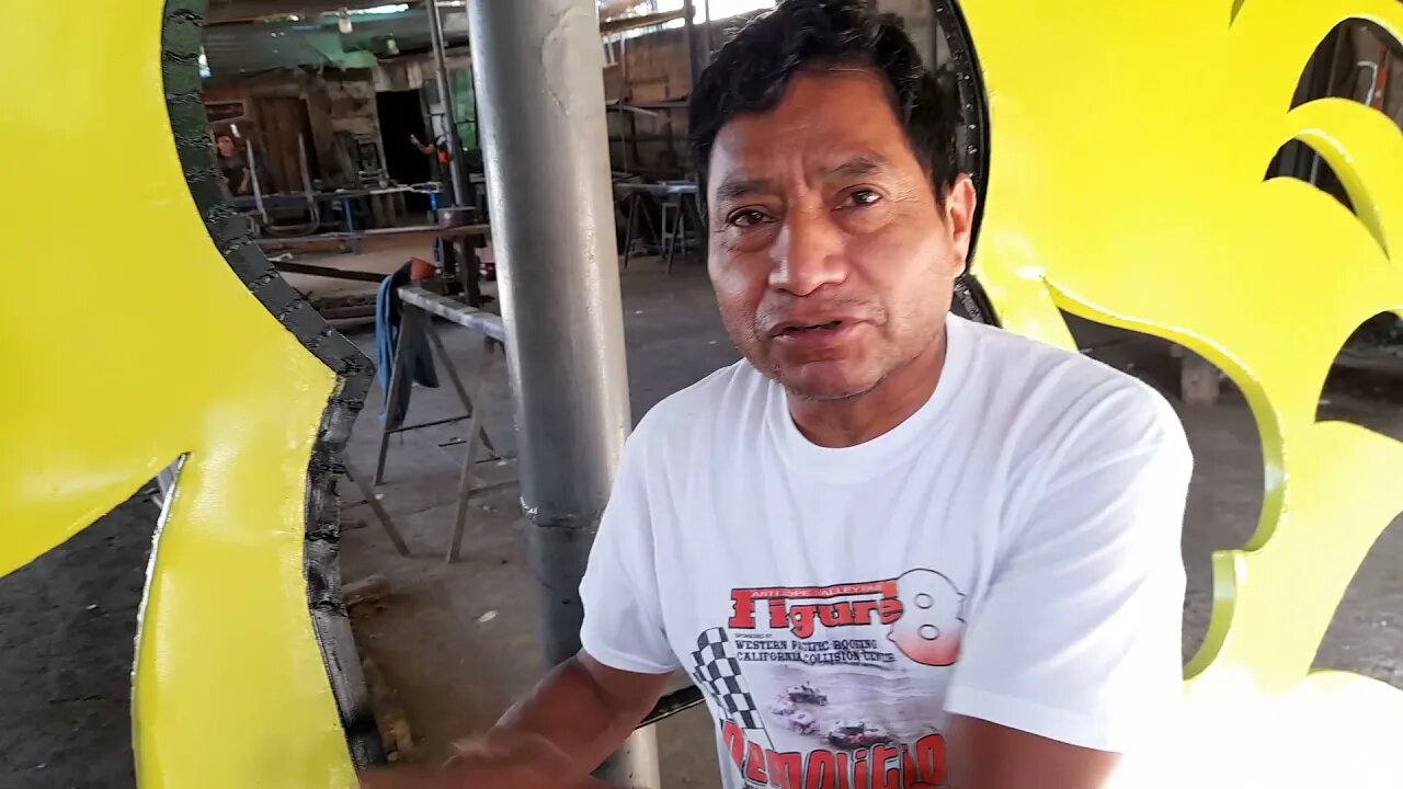 Vlog, My Welding Genius In Panajachel Guatemala