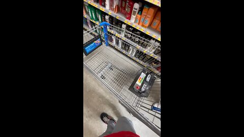 Mom couldn’t let me in the cart🙄