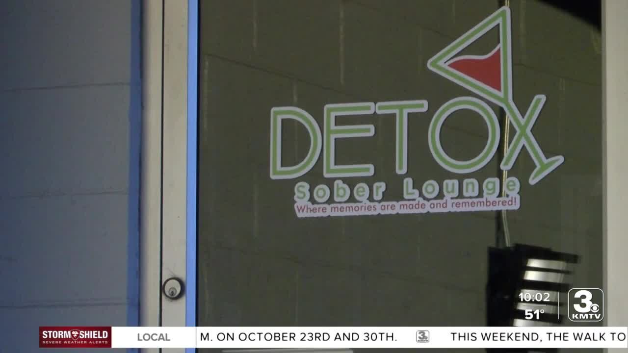 Omaha's Detox Sober Lounge welcomes patrons during Sober October