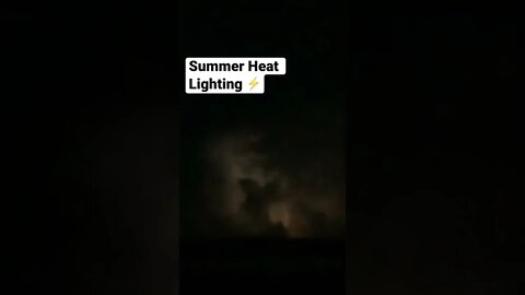 #summer #heat When it’s hot n humidity is high. The summer lightning 🌩 rolls in. It’s so cool