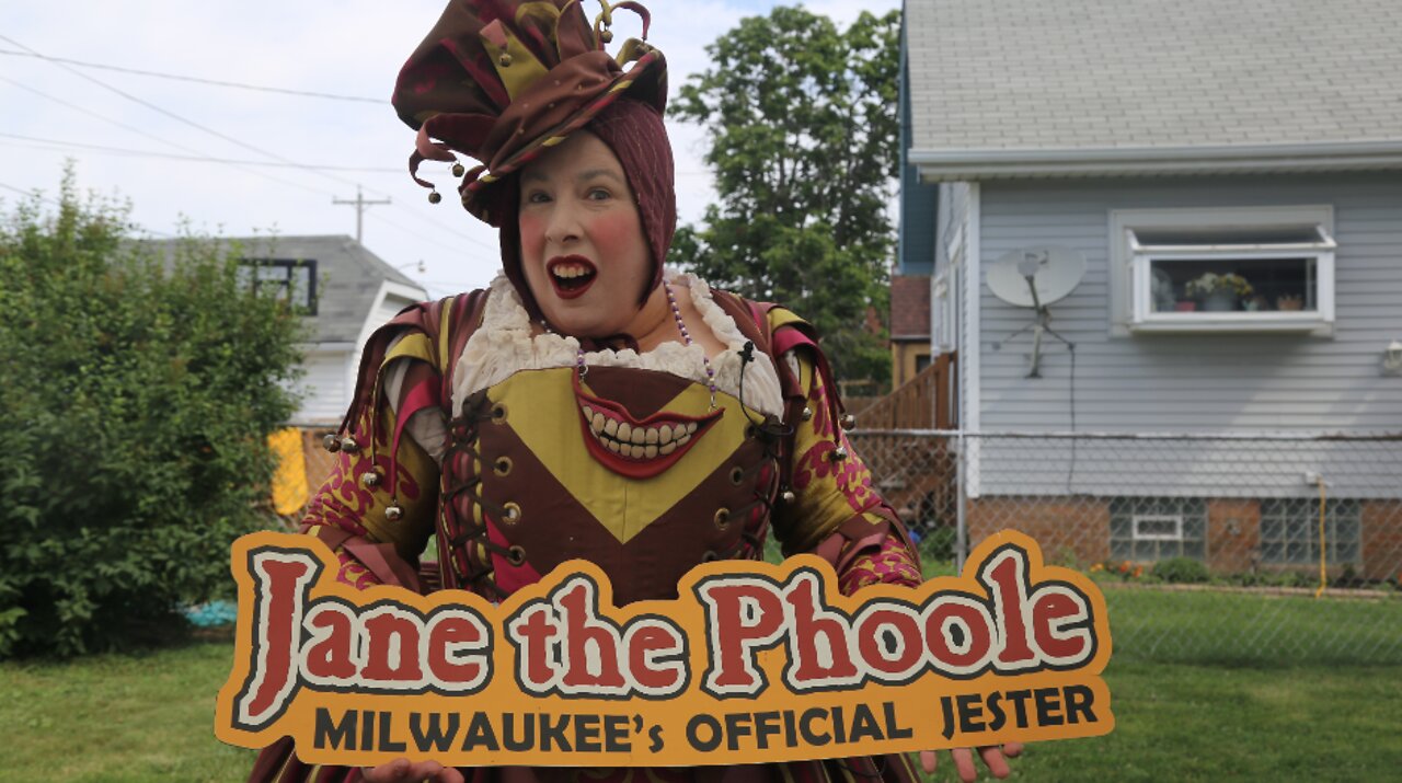 Meet Jane the Phoole, Milwaukee's official Municipal Jester