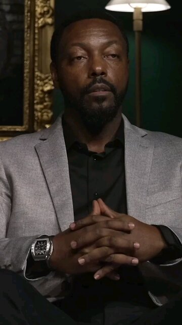 How did they move the stones of the Great pyramid?!?! Billy Carson Shawn Ryan