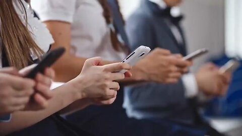 How social media is destroying society