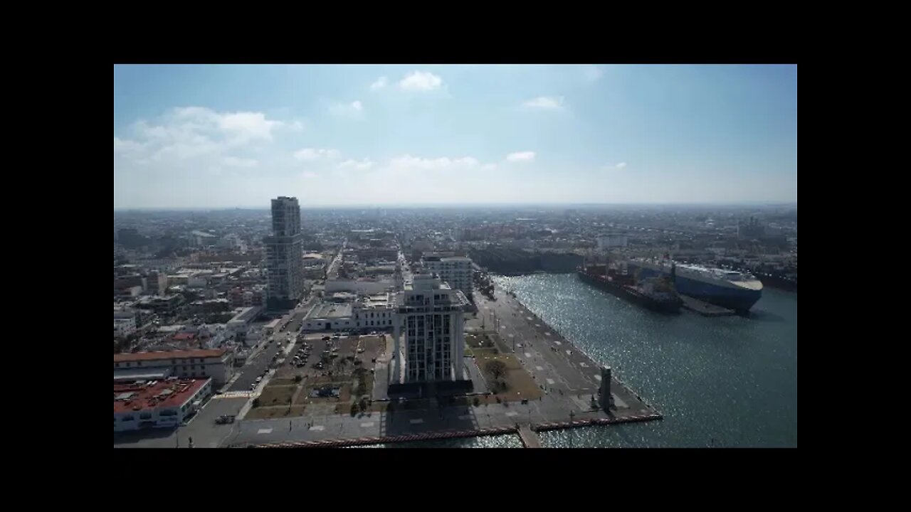 Faro Venustiano Carranza, Malecon Veracruz Puerto, Macroplaza del Malecon! Veracruz, Mexico!