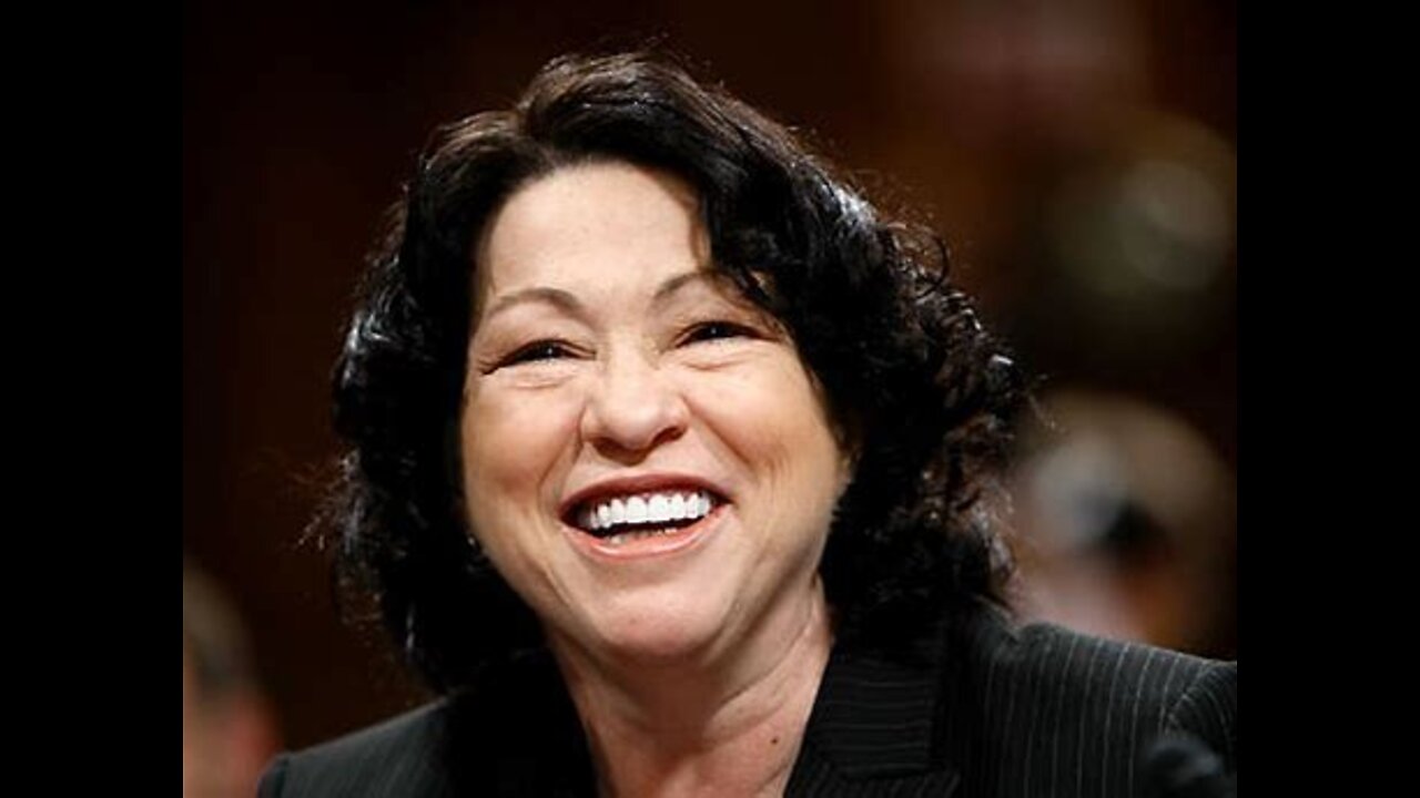 Suprem court justice lies to cover up for left,then says doest know powers of STATE & FED
