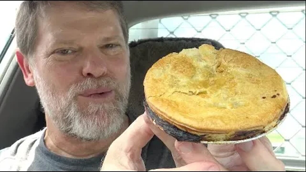 Could This Be The Best Meat Pie I've Ever Had?