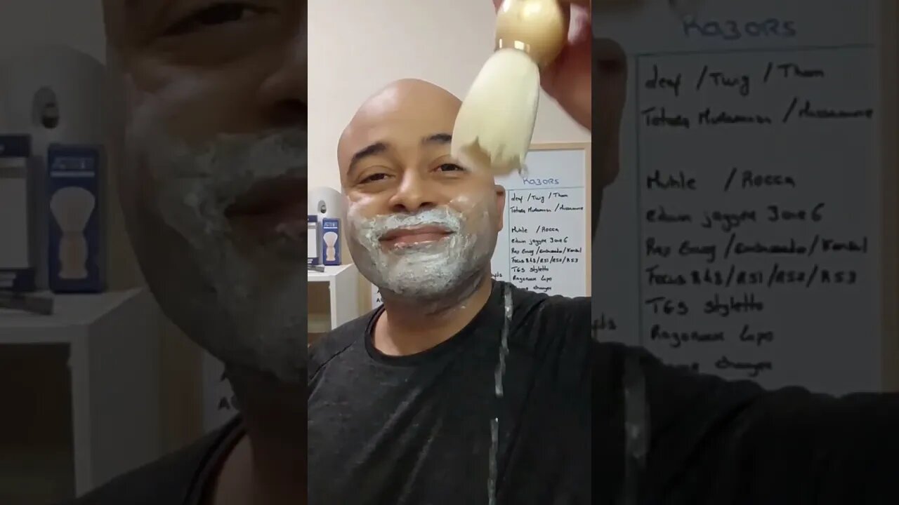 ASMR The Bluebeard Revenge set & Cutlass razorπππͺπ#asmr #shavingproducts #wetshaving #sotd #relax