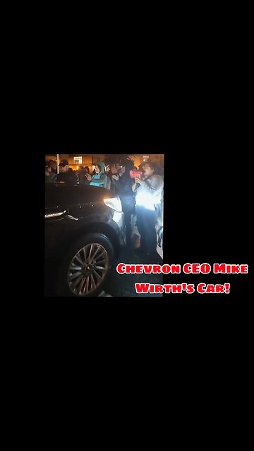 "No Fuel for Genocide!"