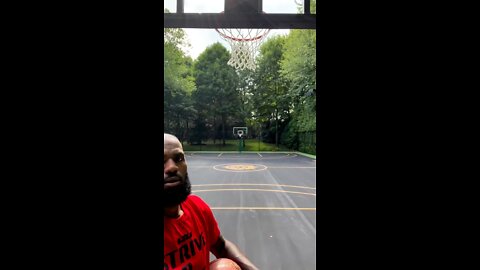 Lebron james Tranquility at it’s finest. I simply just love you!! #ThekidfromAKRON🤴🏾