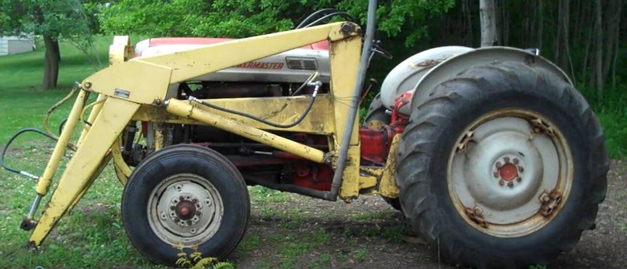 Ford 841 Powermaster Tractor Ep01: Introduction