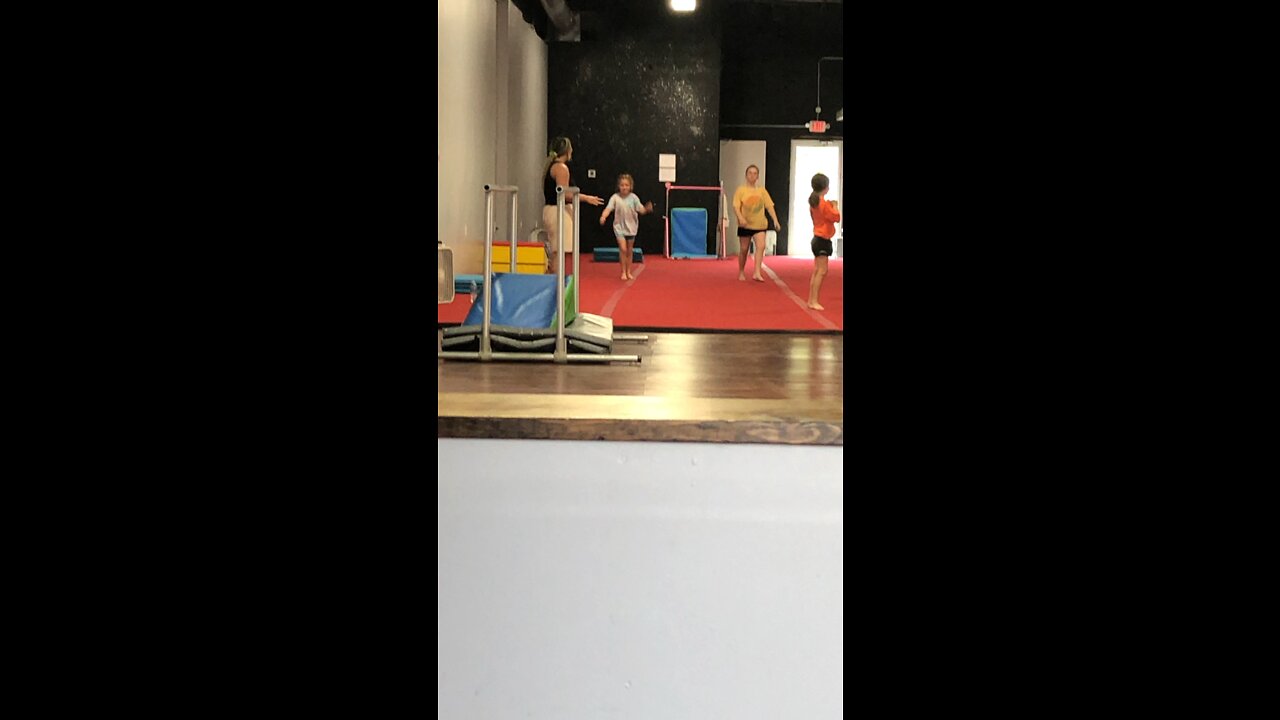 roundoff backtuck