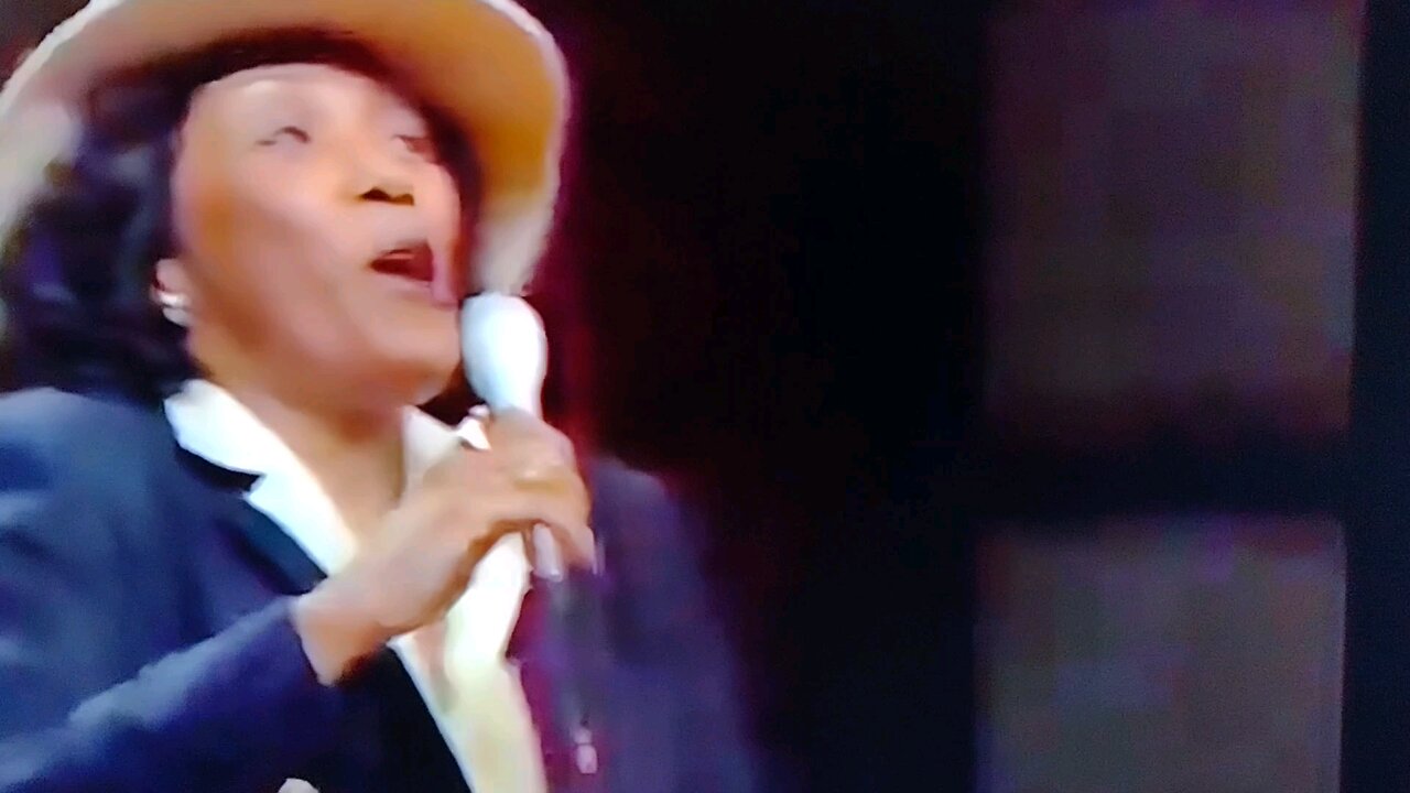 Dee Dee Sharp Gamble 1980 (Soul Train) l Love You Anyway