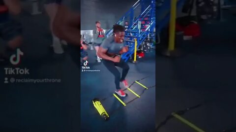 3 reasons why women think all they have to bring is #WAP to the table 👑