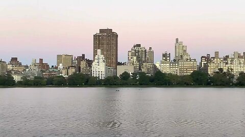 JACQUELINE(97) KENNEDY(78) ONASSIS(96) RESERVOIR(129) = 400( Four(60) Hundred(74) = 134(New Yorker)