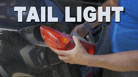 How to Remove a Rear Tail Light - 2006 Subaru Tribeca