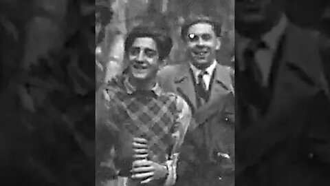 1ªDivisão Aerotransportada britânica e civis holandeses em1944 no inicio da operação Market Garden