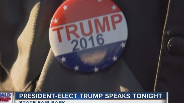 Trump fans gather for West Allis rally
