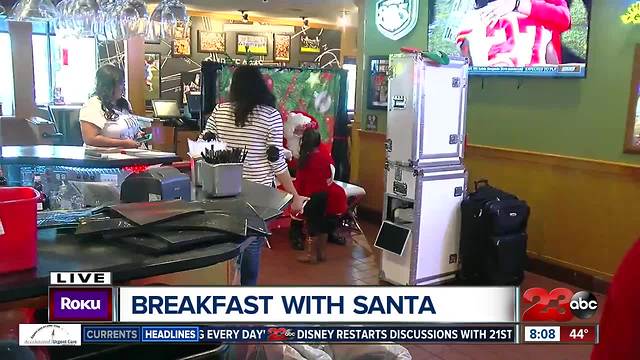 Breakfast with Santa at Applebee's benefiting League of Dreams