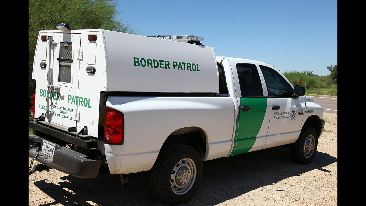 MAJOR INCIDENT AT BORDER! AMERICA IS IN GRAVE DANGER!!