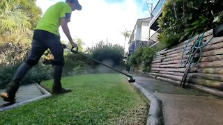 How to Mow a lawn with a Whipper Snipper