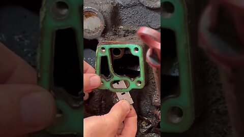 BMW E34 M5 Oil Filter Housing and Gasket #shorts #bmw #bmwe34 #bmwm5 #cars #automotive #diy